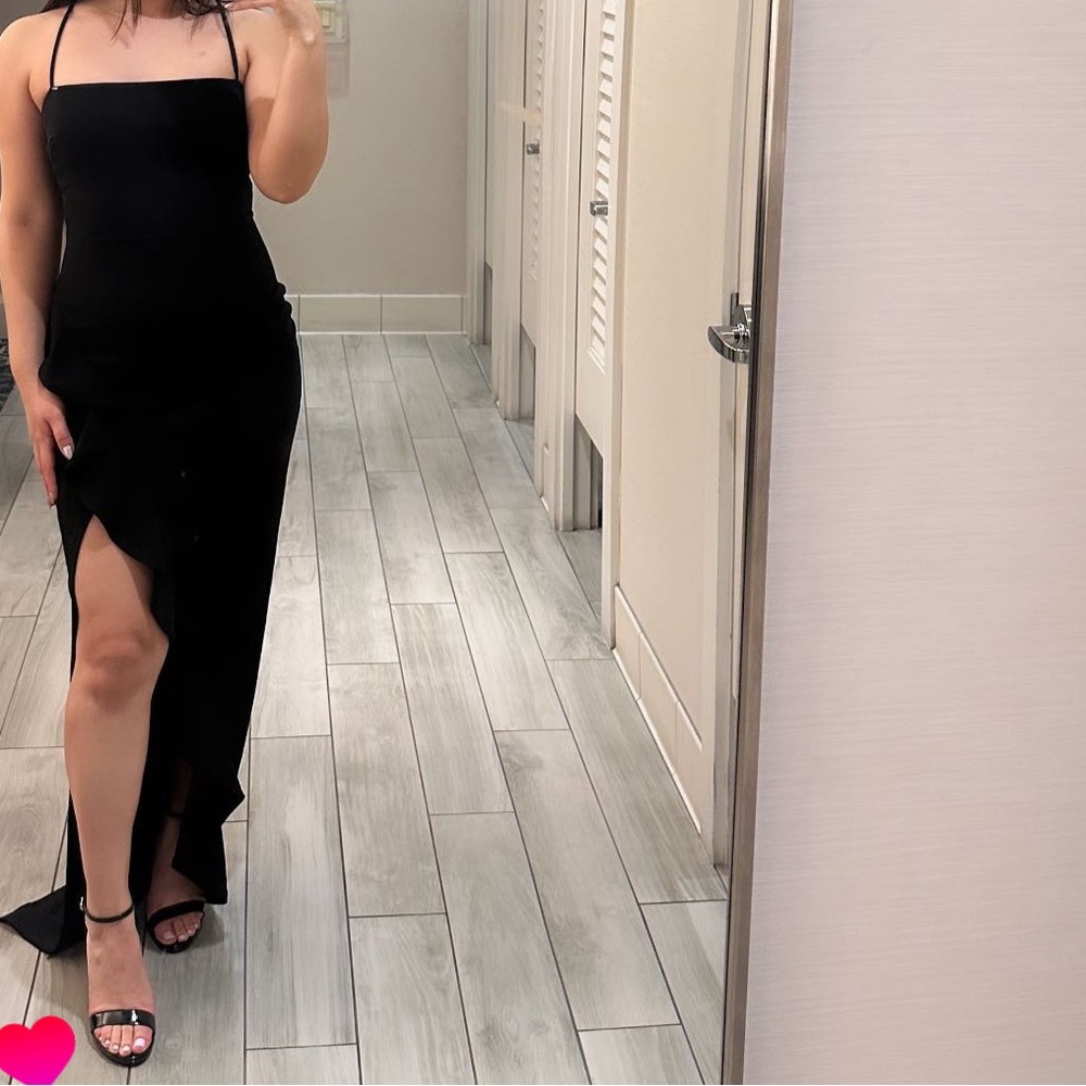 Elegant Black Spaghetti Strap Dress